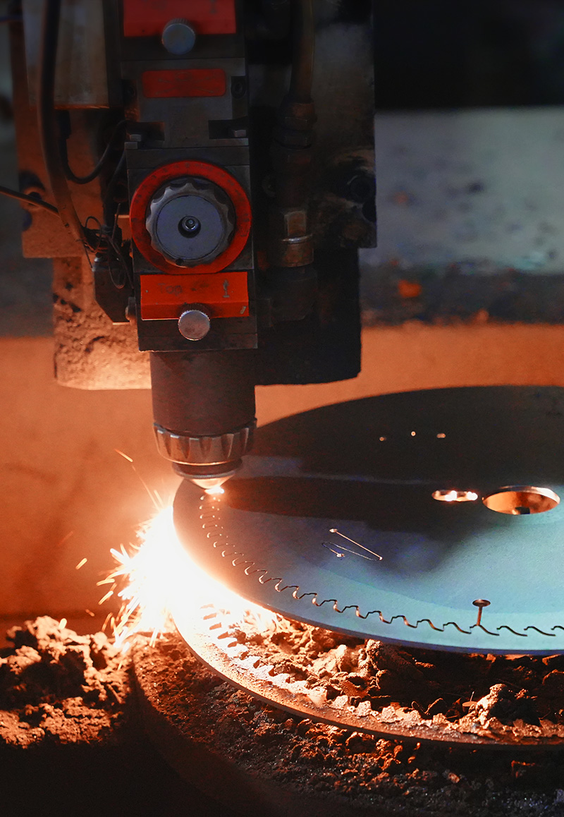 Industrial Machine Knives and Blades Manufacturer